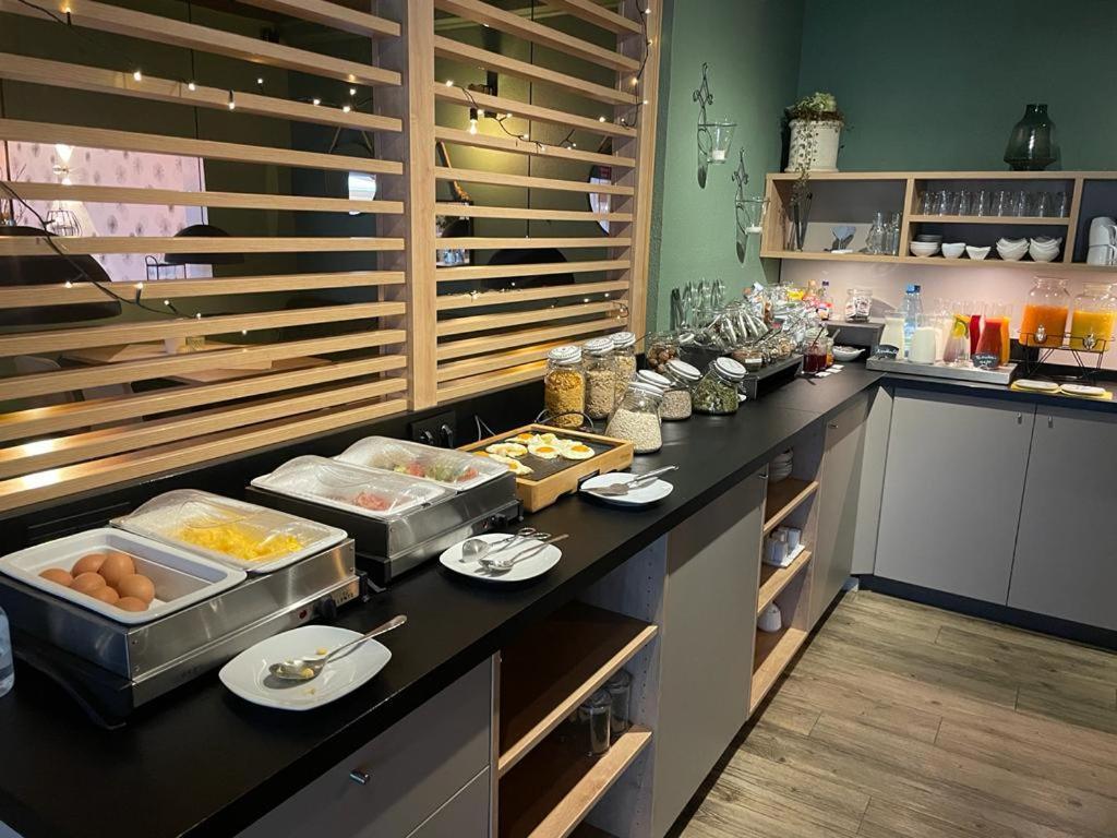 海王星酒店 西里格 外观 照片